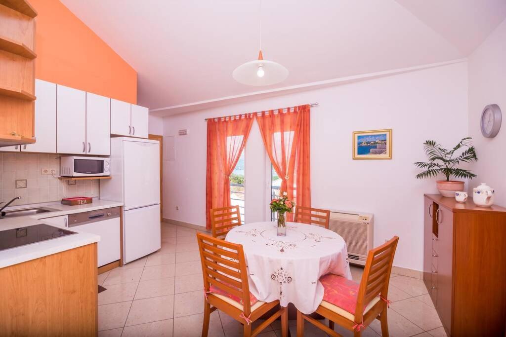 Modern Villa With Swimming Pool - Penthouse دوبروفينك المظهر الخارجي الصورة